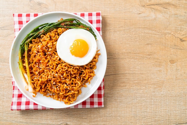 dried Korean spicy instant noodles with fried egg