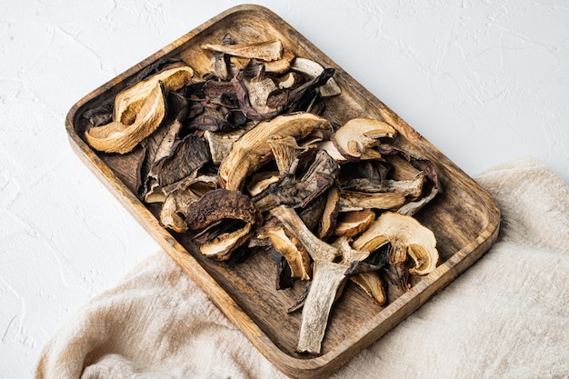 Dried porcini mushrooms set, on white background