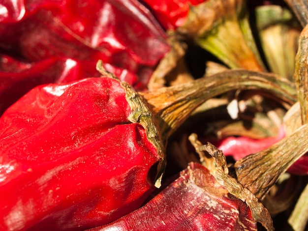 Сушеный красный острый перец чили. Основной продукт многих мексиканских блюд.