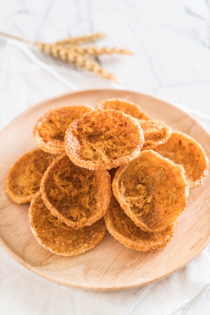 dried shredded pork on rice cracker