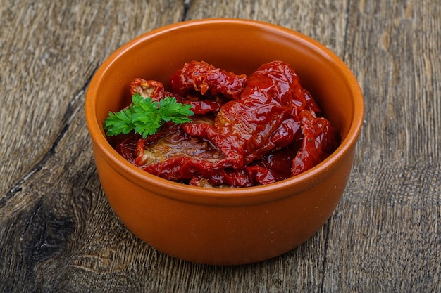 Dried tomatoes