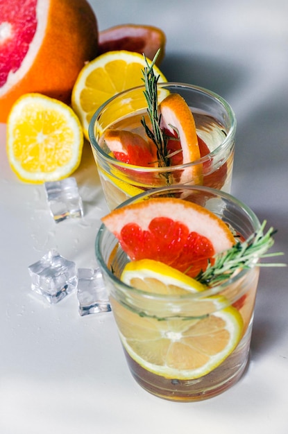 Drink with fresh grapefruit and lemon