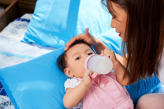 Drinkformule voor babymeisjes