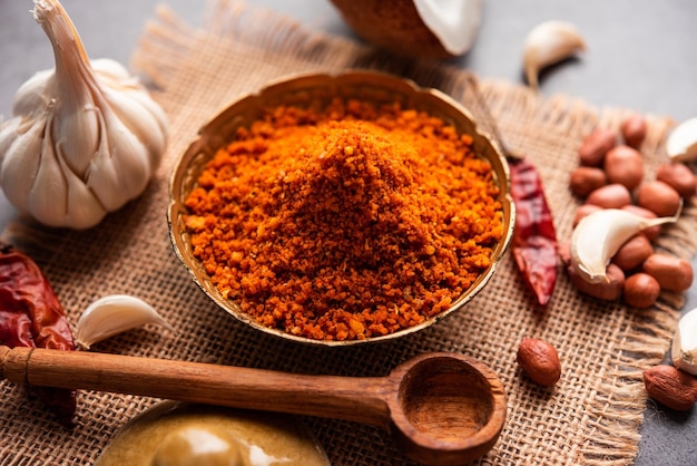 Droge knoflook chutney gemaakt van rode chilly en droge kokosnoot en lahsun die beroemd is in Maharashtra
