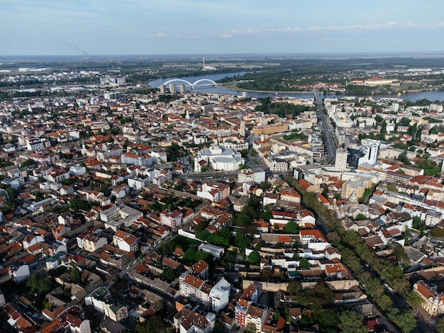 Novi Sad 도시 세르비아의 무인 항공기 영역 샷