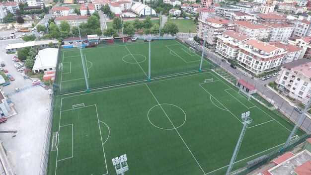 Photo drone photography of the turkish city of yalova showing the stadiums buildings and modern motorway