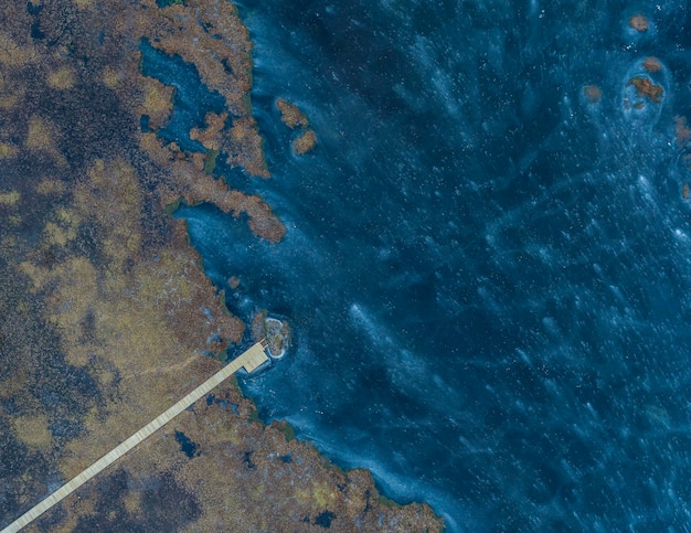 Photo drone shot of landscape and sea