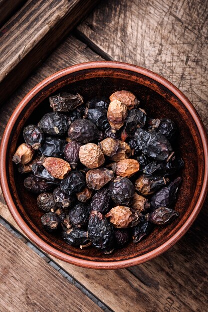 Dry berry rose hips