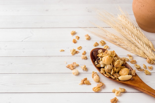 Dry Breakfast of oat flakes, granules and nuts. 