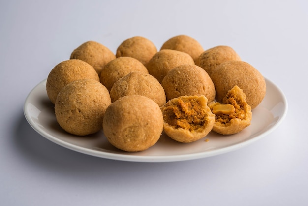 Dry fruit Kachori is small and round shape ball stuffed with masala and cashew etc, served with tomato ketchup and hot tea, Haldiram product