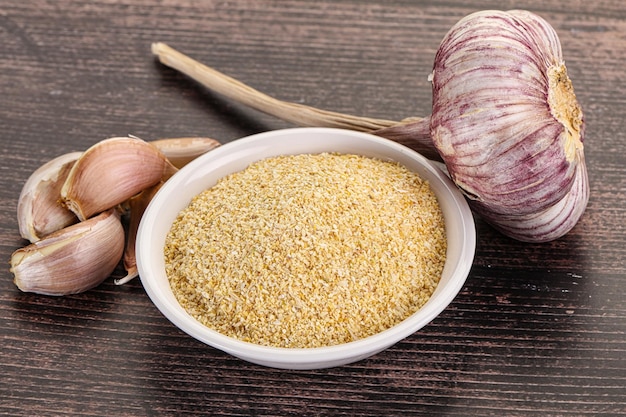 Dry granulated garlic aroma seasoning