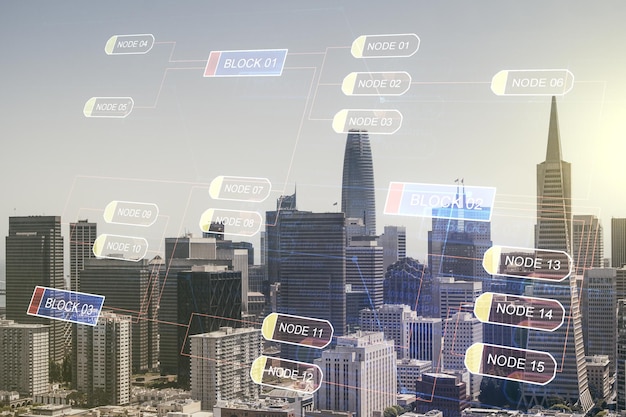 Dubbele blootstelling van abstracte creatieve programmering illustratie op San Francisco kantoorgebouwen achtergrond big data en blockchain concept