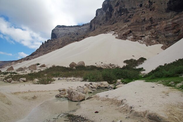 インド洋ソコトラ島イエメンの海岸の砂丘