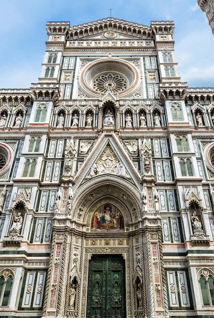 Duomo of Basilica di Santa Maria del Fiore verticale weergave Florence Italië