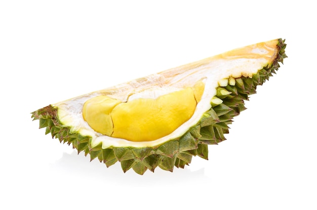 Durian koning van fruit geïsoleerd op witte achtergrond