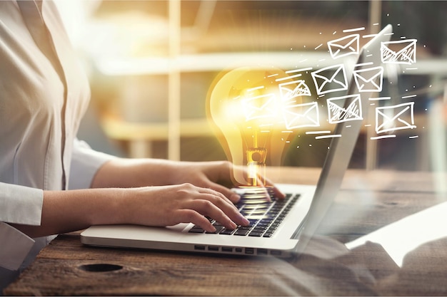 E-mailmarketing en nieuwsbriefconcept