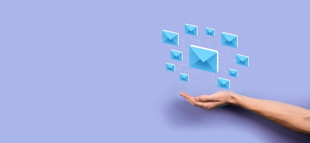 E-mailmarketing en nieuwsbriefconceptNeem contact met ons op via nieuwsbrief-e-mail en bescherm uw persoonlijke gegevens tegen spam-mailconceptSchema van directe verkoop in het bedrijfsleven Lijst met klanten voor mailing