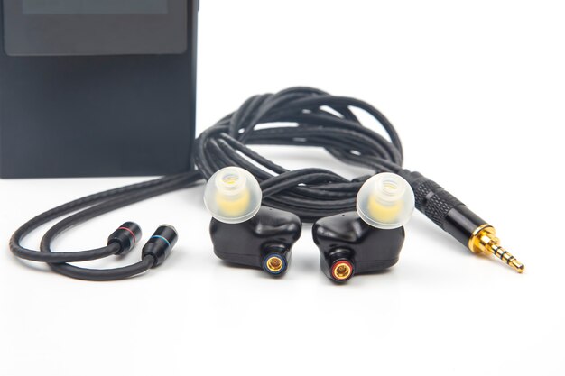 In-ear headphones for Hi-Fi music player