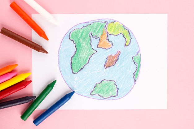 Photo earth drawn by kids