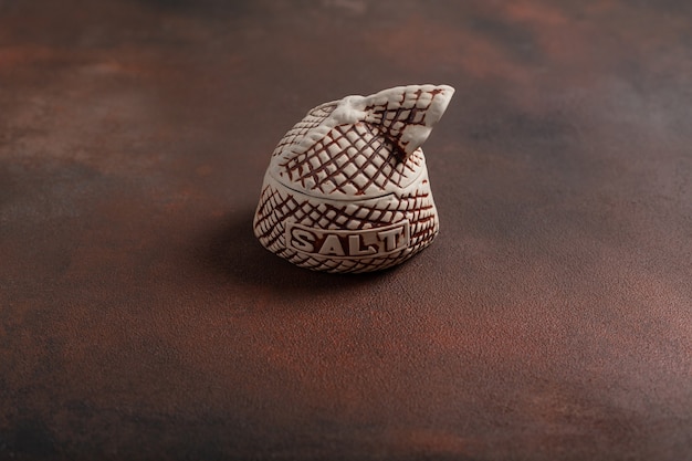 Earthenware for spices with the inscription Salt