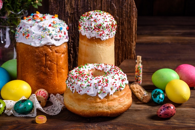 Easter cake and colorful decorative eggs