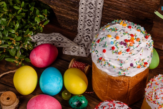 Easter cake and colorful eggs