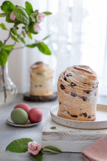 Easter cake Cruffin and painted eggs