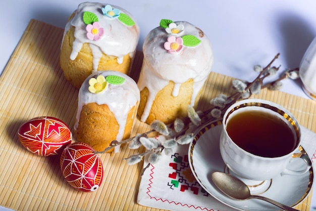 Easter cake and egg Pysanka