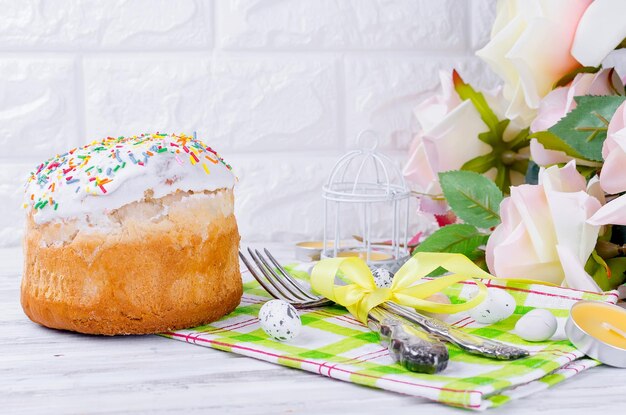 Photo easter cake and place setting for easter
