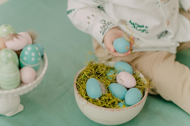 easter decor in pastel colors, easter interior decoration