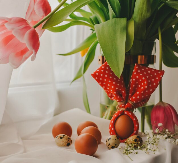 easter decoration with eggs and flowers