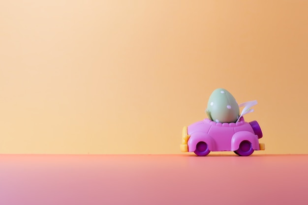 Easter egg op auto met kopie ruimte voor teksten. Vintage kleur afgezwakt voor Pasen concept achtergrond.