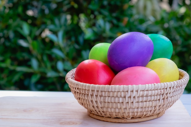 Photo easter eggs in the basket