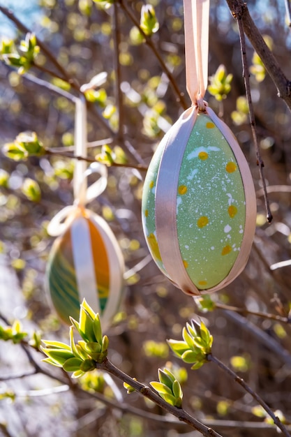 Easter eggs with chocolate with a surprise inside.