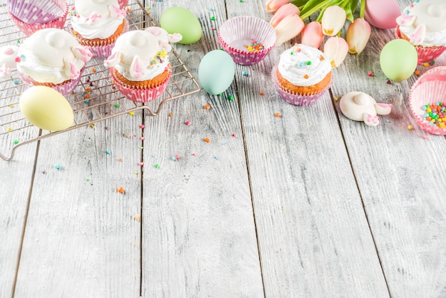 Easter kids bunny cupcakes