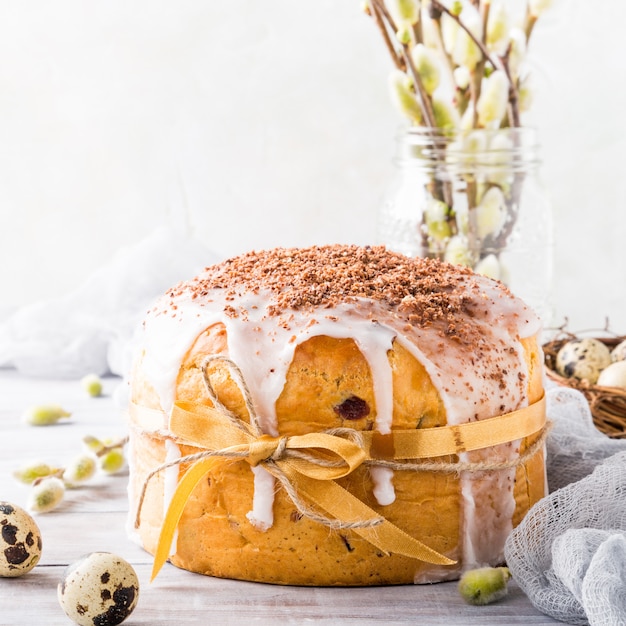 Pane dolce ortodosso di pasqua