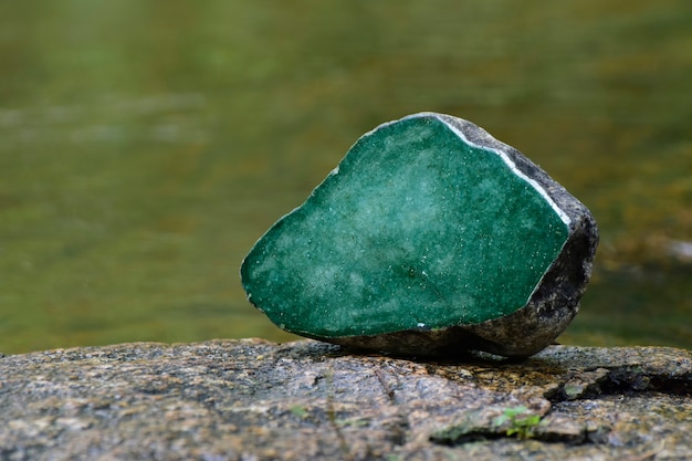 Echte jade natuurlijke sprankelende groene kleur