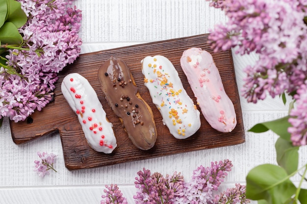 Eclair-dessert