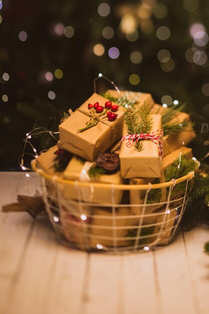 Photo the eco christmas gifts in a basket for advent calendar