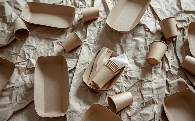 eco-friendly disposable tableware used in fast food, restaurants, takeaways, picnics.