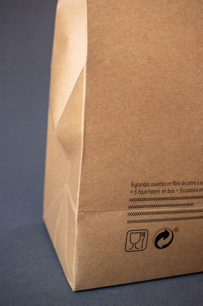 Photo eco picnic bag closeup paper bag