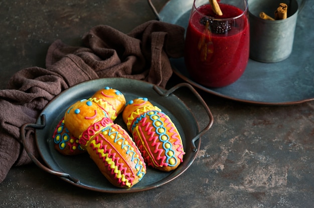 Ecuadorian bread figures