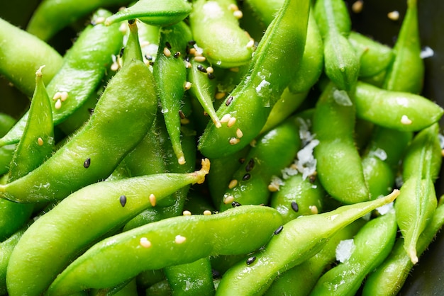 Photo edamame fresh soya beans close-up macro