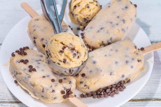 Edible raw cookie dough popsicles