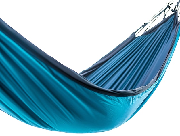 een blauwe hangmat met zwarte riemen