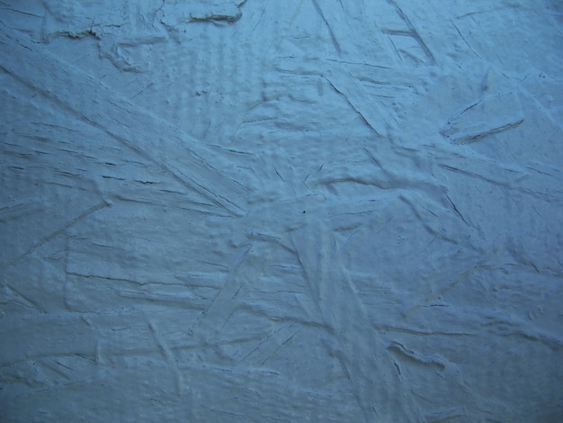 Een blauwe muur met een witte achtergrond en het woord "ijs" erop.