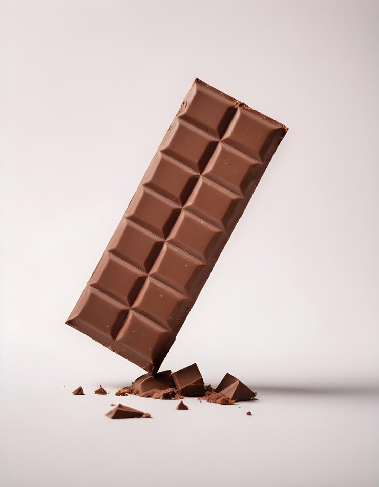 Foto een chocoladereep met chocolade chips erop