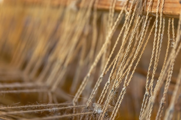 Een close-up beeld van een oud weefgetouw details