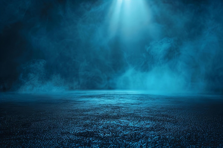 Foto een donkere blauwe nachtelijke hemel met een licht dat er doorheen schijnt