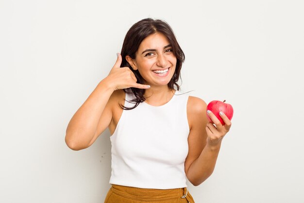 Een gebaar voor een mobiel telefoongesprek met vingers weergeven